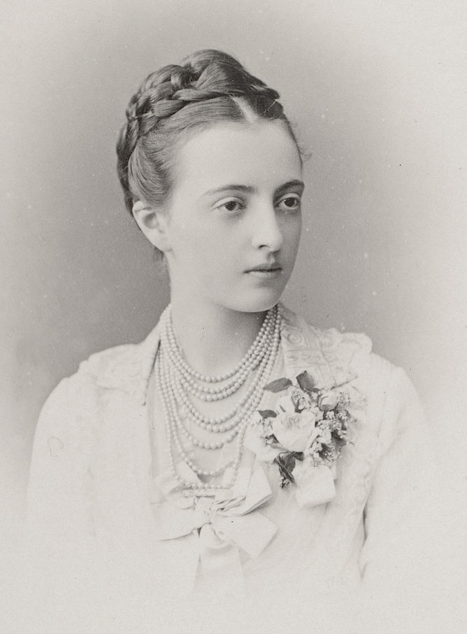 Великая княгиня Анастасия Михайловна Романова